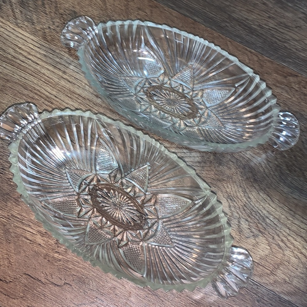 Set of 2 Vintage Oval Shape Crystal Celery Serving Candy Nut Trinket Dishes EUC - Picture 8 of 9
